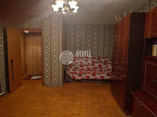 Продам однокомнатную (1-комн.) квартиру, Усиевича ул, 25к2, Москва г