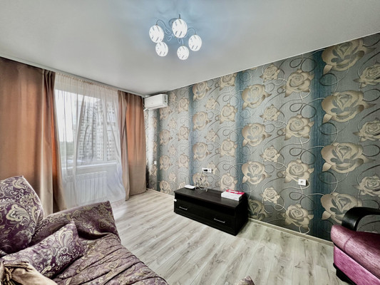 Продам двухкомнатную (2-комн.) квартиру, Зорге ул, 9, Ростов-на-Дону г