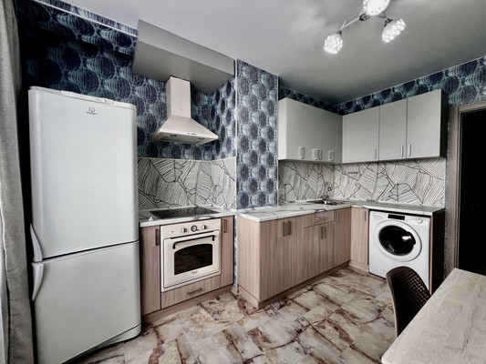 Продам двухкомнатную (2-комн.) квартиру, Зорге ул, 9, Ростов-на-Дону г