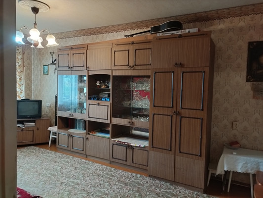 Продам трехкомнатную (3-комн.) квартиру, Заречный б-р, 9, Нижний Новгород г