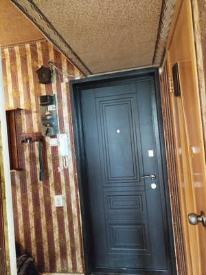 Продам трехкомнатную (3-комн.) квартиру, Заречный б-р, 9, Нижний Новгород г