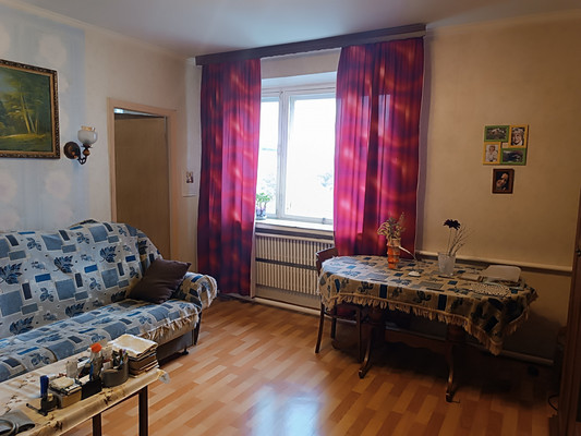 Продам трехкомнатную (3-комн.) квартиру, Александра Иванова ул, 42, Воронеж г