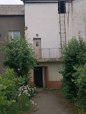 Продам трехкомнатную (3-комн.) квартиру, Александра Иванова ул, 42, Воронеж г