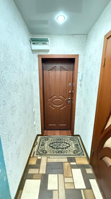 Продам однокомнатную (1-комн.) квартиру, Розы Люксембург ул, 231, Иркутск г