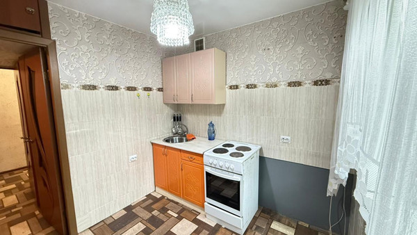 Продам однокомнатную (1-комн.) квартиру, Розы Люксембург ул, 231, Иркутск г