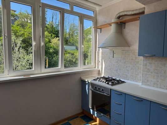 Продам однокомнатную (1-комн.) квартиру, Калараша ул, 48, Туапсе г