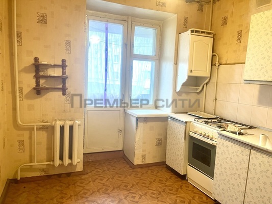 Продам однокомнатную (1-комн.) квартиру, Литейная ул, 11, Калуга г