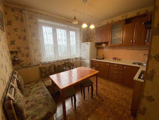 Продам двухкомнатную (2-комн.) квартиру, Щорса ул, 8к1, Москва г