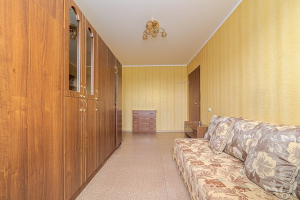 Продам однокомнатную (1-комн.) квартиру, Долгорукова ул, 98, Пенза г