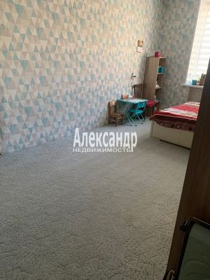 Продам комнату в 3-комн. квартире, Курортная ул, 10, Зеленогорск г