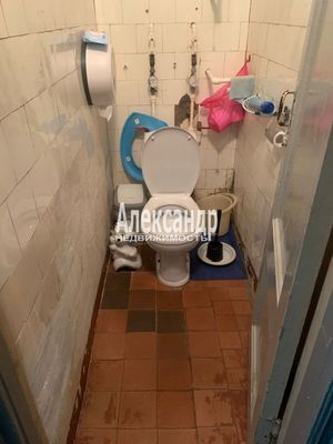 Продам комнату в 3-комн. квартире, Курортная ул, 10, Зеленогорск г