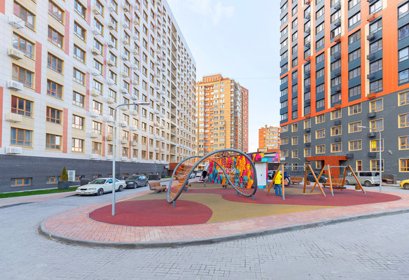 Продам двухкомнатную (2-комн.) квартиру, Северная ул, 2ак2, Батайск г