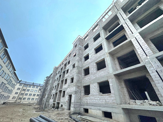 Продам трехкомнатную (3-комн.) квартиру, Солнечная ул, 16, Нальчик г