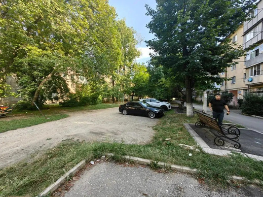 Продам двухкомнатную (2-комн.) квартиру, Ингушская ул, 17кБ, Нальчик г