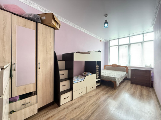 Продам двухкомнатную (2-комн.) квартиру, Эльбрусская ул, 19А, Нальчик г