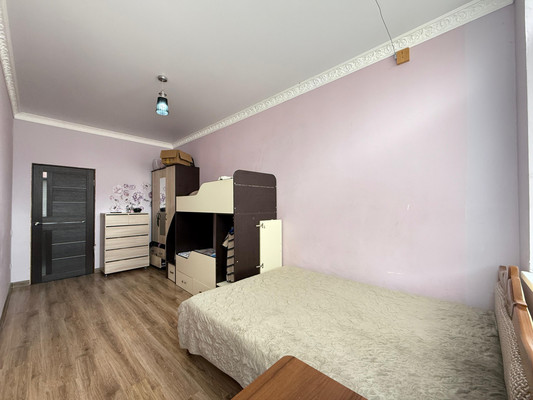 Продам двухкомнатную (2-комн.) квартиру, Эльбрусская ул, 19А, Нальчик г