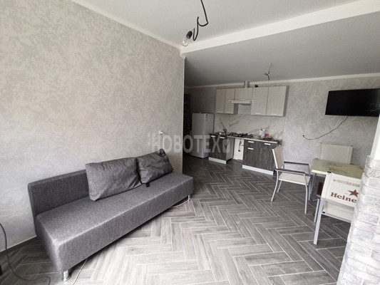 Сдам двухкомнатную (2-комн.) квартиру, Красной Розы ул, 20, Крымск г
