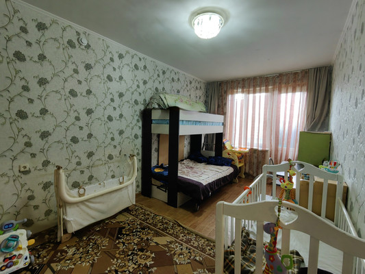 Продам однокомнатную (1-комн.) квартиру, Майкопское шоссе ул, 21, Родники п