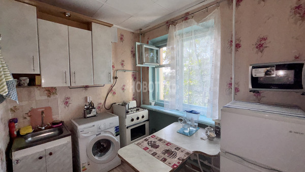 Продам однокомнатную (1-комн.) квартиру, Комсомольская ул, 35, Крымск г