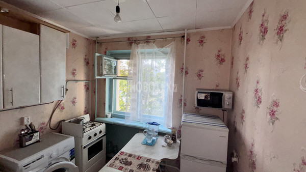 Продам однокомнатную (1-комн.) квартиру, Комсомольская ул, 35, Крымск г