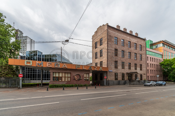 Продам коммерческое помещение 847,1 м2, Ленинская Слобода ул, 19с3, Москва г