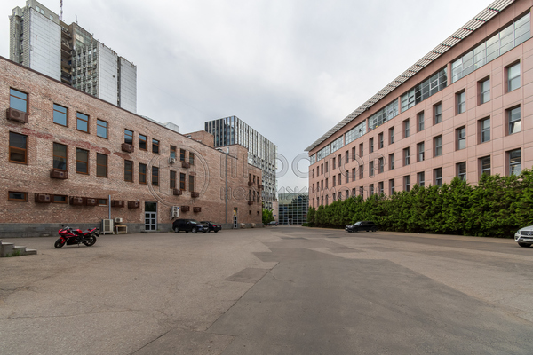 Продам коммерческое помещение 847,1 м2, Ленинская Слобода ул, 19с3, Москва г