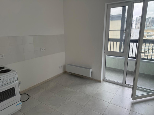 Продам двухкомнатную (2-комн.) квартиру, Ремизова ул, 11к2, Москва г