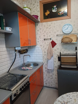 Продам двухкомнатную (2-комн.) квартиру, Возрождения ул, 7/25, Санкт-Петербург г