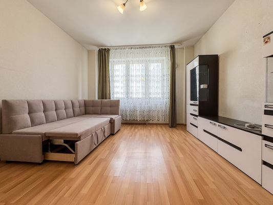 Продам двухкомнатную (2-комн.) квартиру, Степана Разина ул, 107, Екатеринбург г
