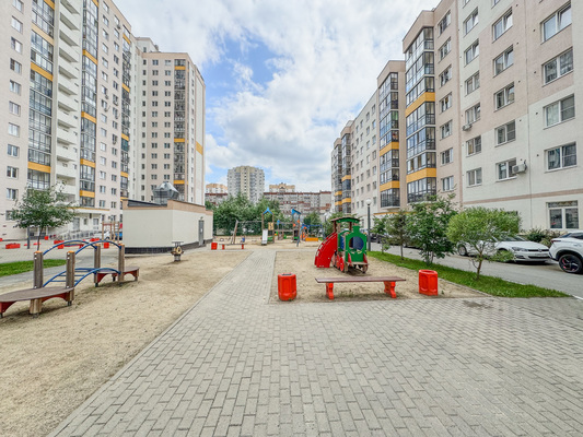 Продам двухкомнатную (2-комн.) квартиру, Степана Разина ул, 107, Екатеринбург г