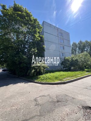 Продам двухкомнатную (2-комн.) квартиру, Портовое ш, 45Б, Выборг г
