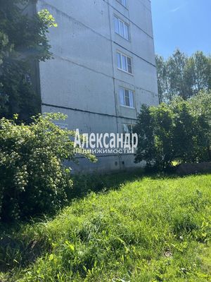 Продам двухкомнатную (2-комн.) квартиру, Портовое ш, 45Б, Выборг г
