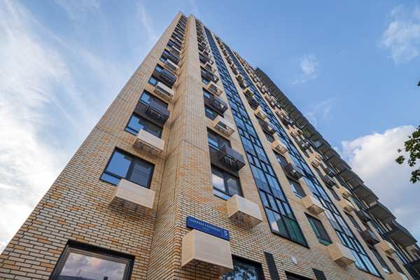 Продам трехкомнатную (3-комн.) квартиру, Генерала Глаголева ул, 5к1, Москва г