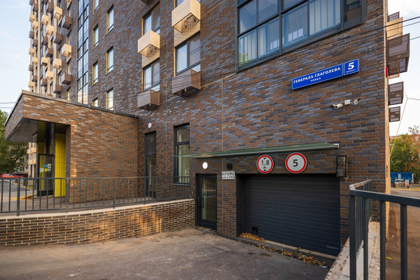 Продам трехкомнатную (3-комн.) квартиру, Генерала Глаголева ул, 5к1, Москва г