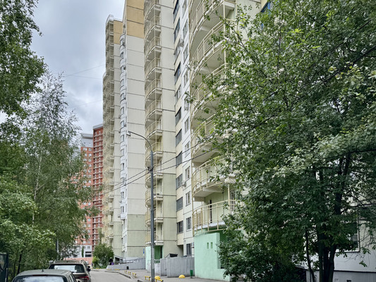 Сдам трехкомнатную (3-комн.) квартиру, Павшинский б-р, 7, Красногорск г