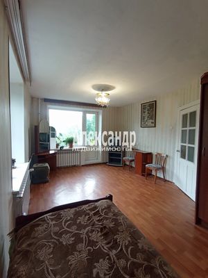 Продам однокомнатную (1-комн.) квартиру, Новосибирская ул, 14, Санкт-Петербург г