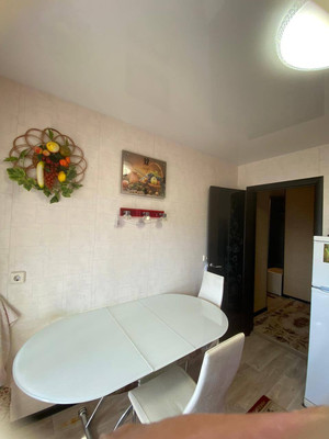 Продам двухкомнатную (2-комн.) квартиру, Мира ул, 32а, Силикатный п