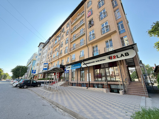 Продам трехкомнатную (3-комн.) квартиру, Пушкина ул, 35, Нальчик г