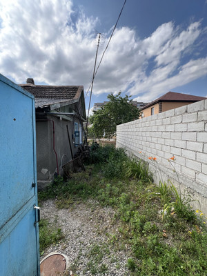Продам участок 5 соток, ИЖС, Кирова ул, 217, Нальчик г, 0 км от города