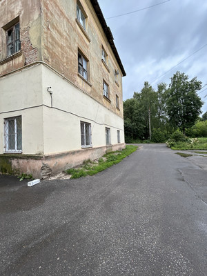 Продам двухкомнатную (2-комн.) квартиру, Серпуховская ул, 12, Липицы с