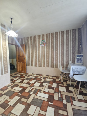 Продам трехкомнатную (3-комн.) квартиру, Крупской ул, 5, Гатчина г
