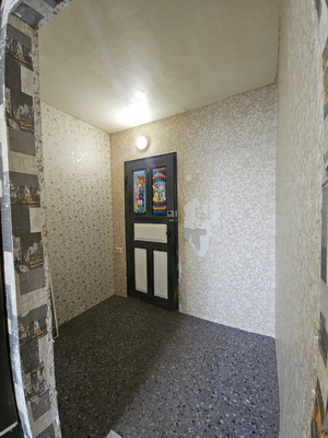 Продам трехкомнатную (3-комн.) квартиру, Крупской ул, 5, Гатчина г