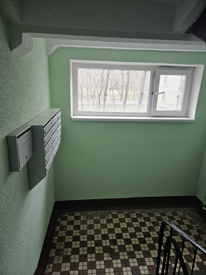 Продам трехкомнатную (3-комн.) квартиру, Крупской ул, 5, Гатчина г