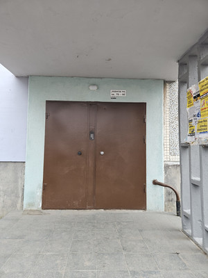 Продам трехкомнатную (3-комн.) квартиру, Крупской ул, 5, Гатчина г