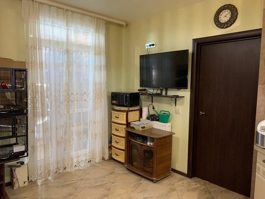 Продам трехкомнатную (3-комн.) квартиру, Симферопольская ул, 58/3, Краснодар г