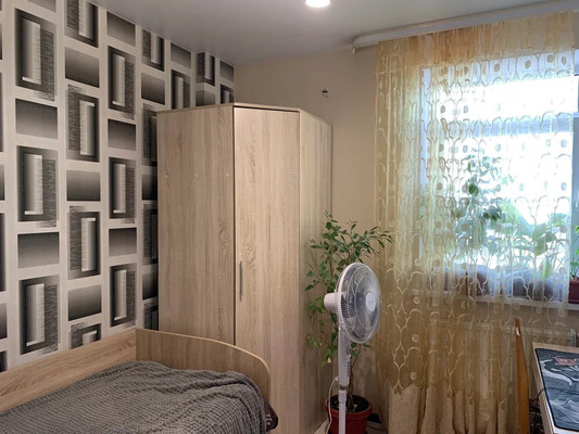 Продам трехкомнатную (3-комн.) квартиру, Симферопольская ул, 58/3, Краснодар г