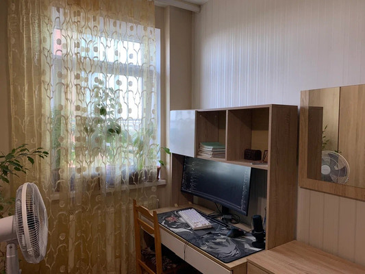 Продам трехкомнатную (3-комн.) квартиру, Симферопольская ул, 58/3, Краснодар г