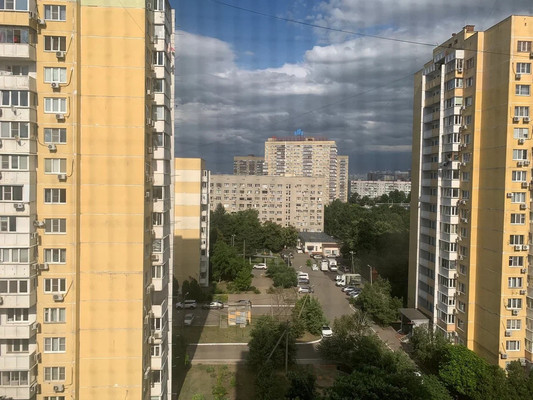 Продам трехкомнатную (3-комн.) квартиру, Симферопольская ул, 58/3, Краснодар г