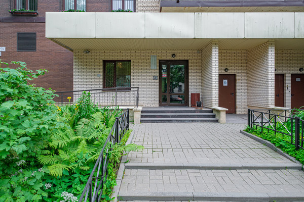 Продам однокомнатную (1-комн.) квартиру, Железнодорожный пер, 12, Санкт-Петербург г