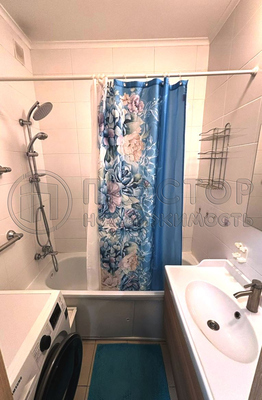 Продам двухкомнатную (2-комн.) квартиру, Новое ш, 6к1, Дрожжино рп
